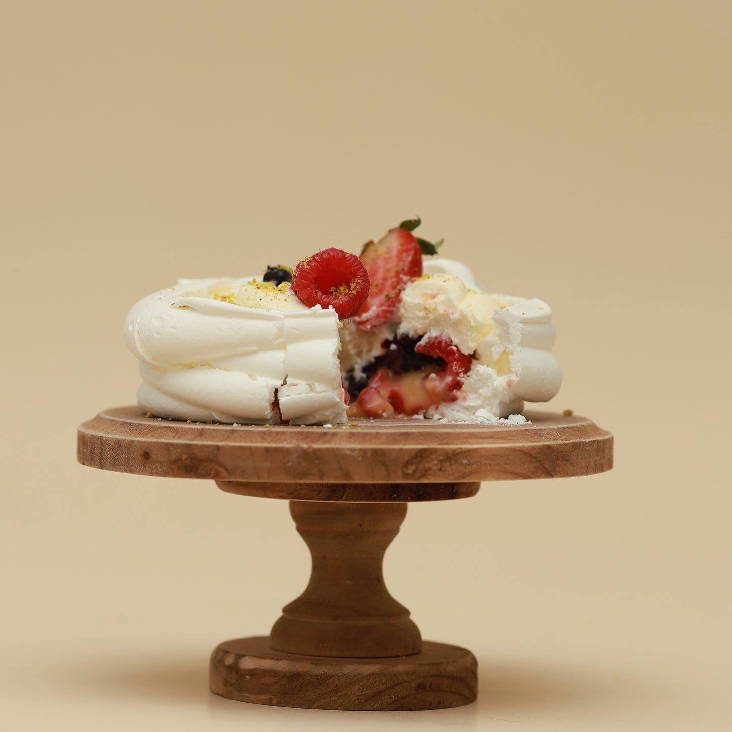 The Pavlova (6 Pieces)